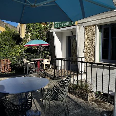 Charmant 2 Pieces Avec Terrasse Proche Centre Ville - Parking Gratuit A Proximite Lourdes Exteriör bild